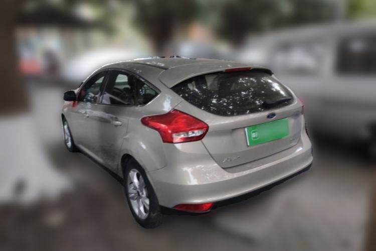 Used Ford Focus 2015 Hatchback 1.6L Automatic Comfort Model Rear Left 45 Deg
