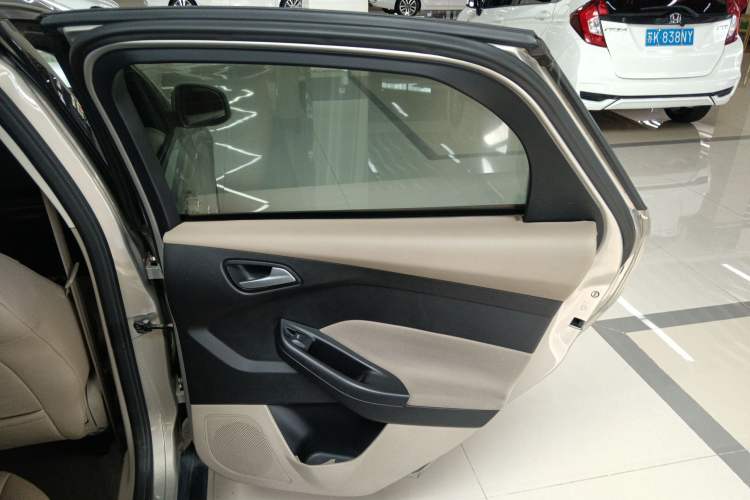 Used Ford Focus 2015 Sedan 1.6L Automatic Comfort Model Right Rear Door Interior