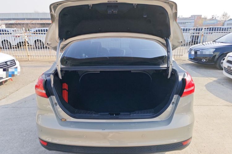 Used Ford Focus 2015 Sedan 1.6L Automatic Trend Model Trunk