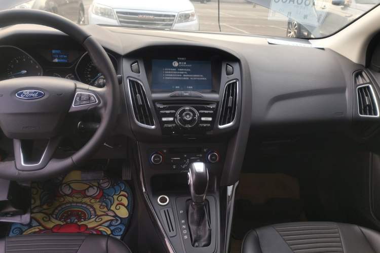 Used Ford Focus 2015 Sedan 1.6L Automatic Trend Model Audio And AC Panel