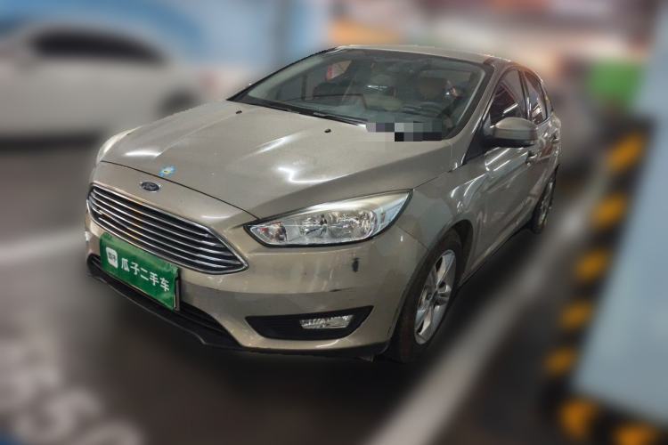 Used Ford Focus 2015 Sedan 1.6L Automatic Comfort Model Guazi used car, China used car export, Used car for sale, Used cars, Cheapest cars for sale