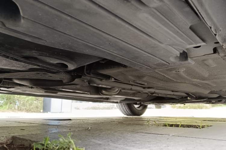Used Ford Focus 2015 Sedan EcoBoost 125 Manual – Ultra-Style Edition Chassis Rear Right