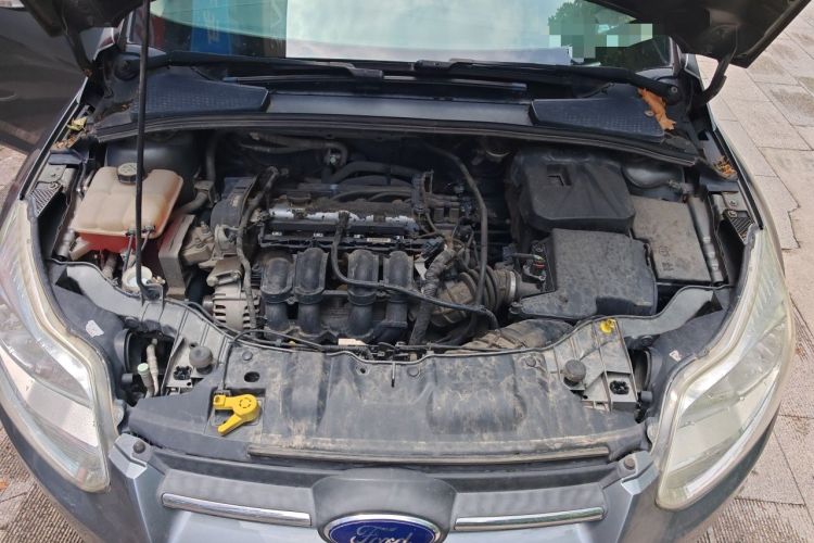 Used Ford Focus 2015 Hatchback 1.6L Manual Fashion Edition Engine Bay