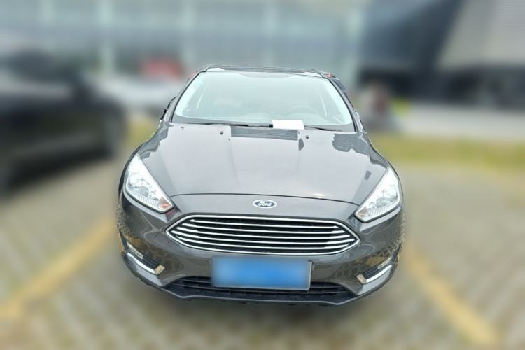 Used Ford Focus 2015 Sedan 1.6L Manual Fashion Edition Front