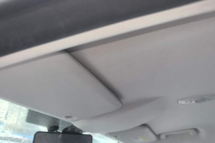 Used Ford Focus 2015 Sedan 1.6L Automatic Comfort Model Headliner
