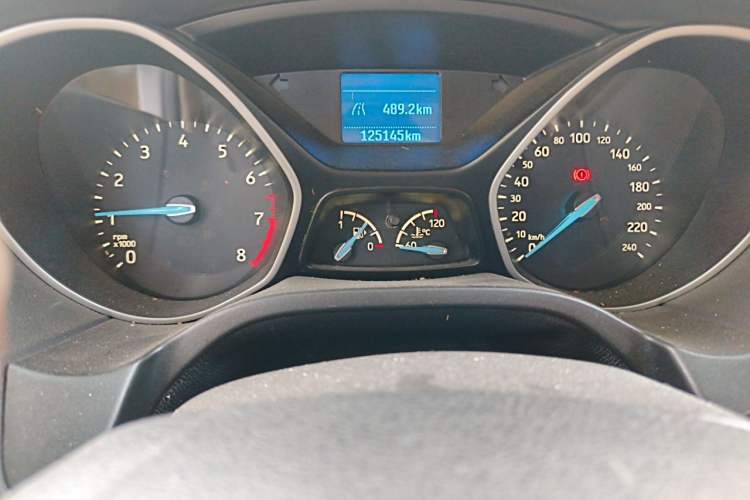 Used Ford Focus 2015 Sedan 1.6L Manual Comfort Model Instrument Cluster