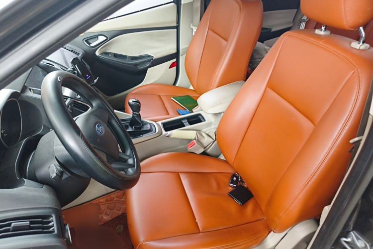 Used Ford Focus 2015 Sedan 1.6L Manual Comfort Model Left Front Seat