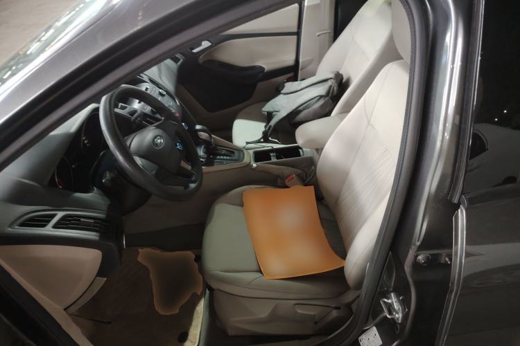 Used Ford Focus 2015 Sedan 1.6L Automatic Comfort Model Left Front Seat