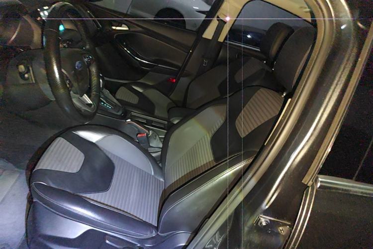 Used Ford Focus 2015 Sedan EcoBoost 180 Automatic Elite Model Left Front Seat
