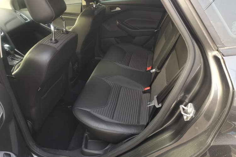 Used Ford Focus 2015 Sedan 1.6L Automatic Trend Model Left Rear Seat