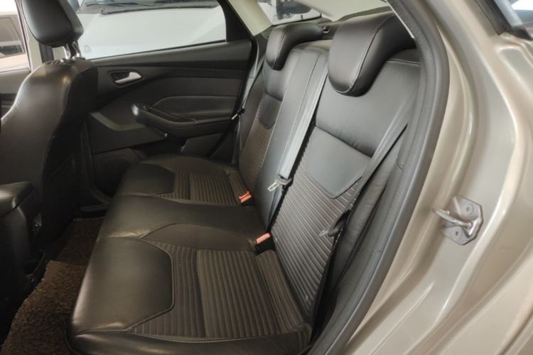 Used Ford Focus 2015 Sedan 1.6L Manual Fashion Edition Left Rear Seat
