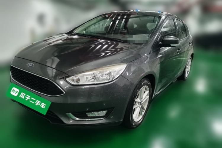 Used Ford Focus 2015 Hatchback 1.6L Automatic Fashion Edition Guazi used car, China used car export, Used car for sale, Used cars, Cheapest cars for sale