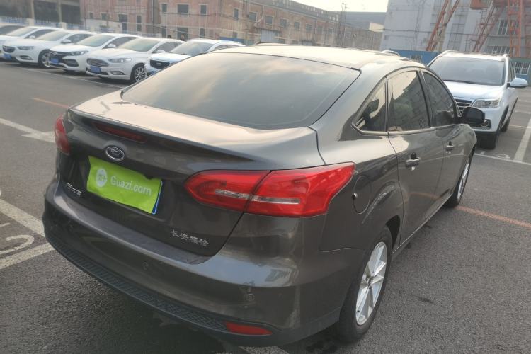 Used Ford Focus 2015 Sedan 1.6L Automatic Trend Model Rear Right 45 Deg