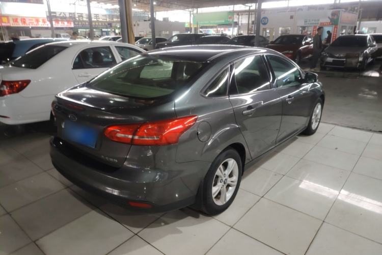 Used Ford Focus 2015 Sedan 1.6L Automatic Comfort Model Rear Right 45 Deg