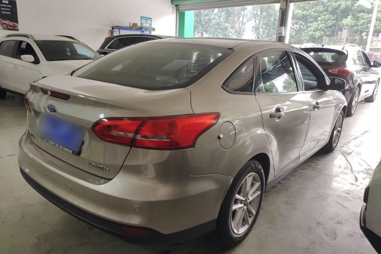 Used Ford Focus 2015 Sedan 1.6L Manual Fashion Edition Rear Right 45 Deg