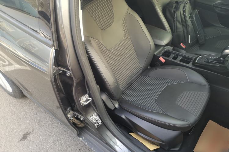 Used Ford Focus 2015 Sedan 1.6L Automatic Trend Model Right Front Seat