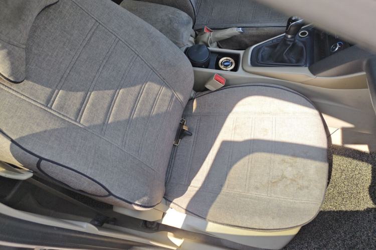 Used Ford Focus 2015 Sedan 1.6L Manual Comfort Model Right Front Seat