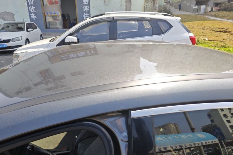 Used Ford Focus 2015 Sedan 1.6L Manual Comfort Model Roof