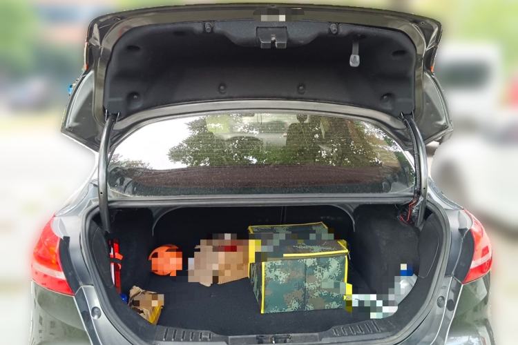 Used Ford Focus 2015 Sedan EcoBoost 125 Manual – Ultra-Style Edition Trunk
