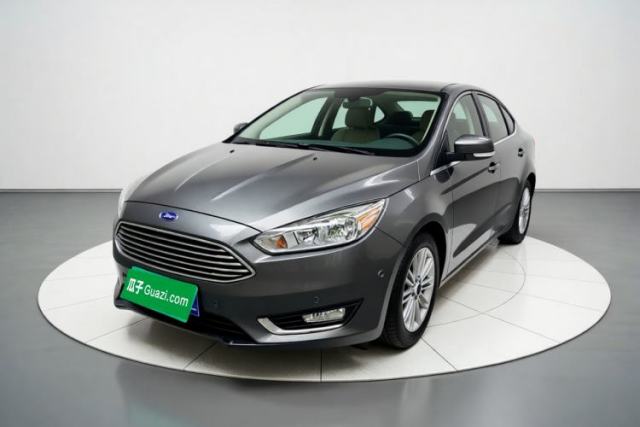 Used Ford Focus 2015 Sedan EcoBoost 180 Automatic Flagship Model