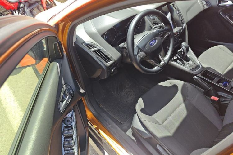 Used Ford Focus 2015 Hatchback 1.6L Automatic Comfort Model Driver Seat