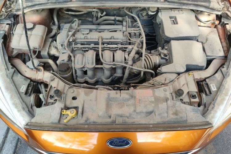 Used Ford Focus 2015 Hatchback 1.6L Manual Fashion Edition Engine Bay