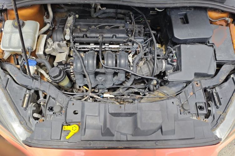 Used Ford Focus 2015 Hatchback 1.6L Automatic Comfort Model Engine Bay