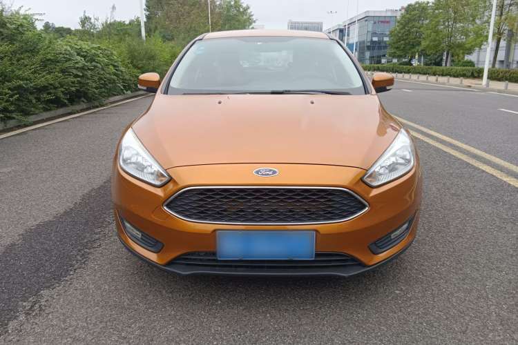 Used Ford Focus 2015 Hatchback 1.6L Automatic Comfort Model Exterior 1