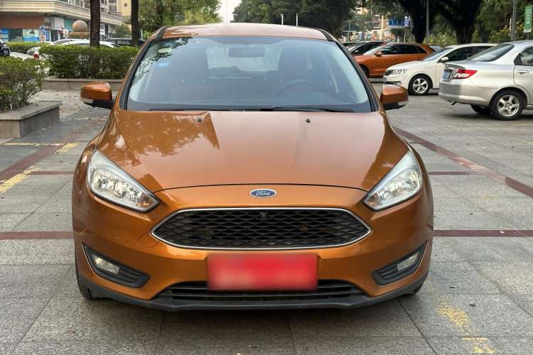 Used Ford Focus 2015 Hatchback 1.6L Automatic Comfort Model Exterior 1