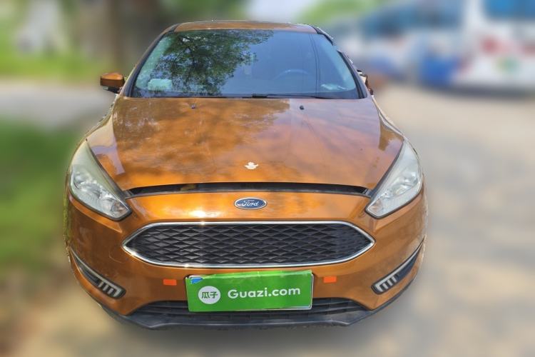 Used Ford Focus 2015 Hatchback EcoBoost 125 Automatic Supreme Style Edition Front