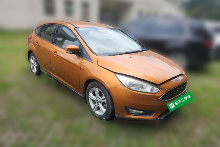 Used Ford Focus 2015 Hatchback 1.6L Automatic Comfort Model Front Right 45 Deg