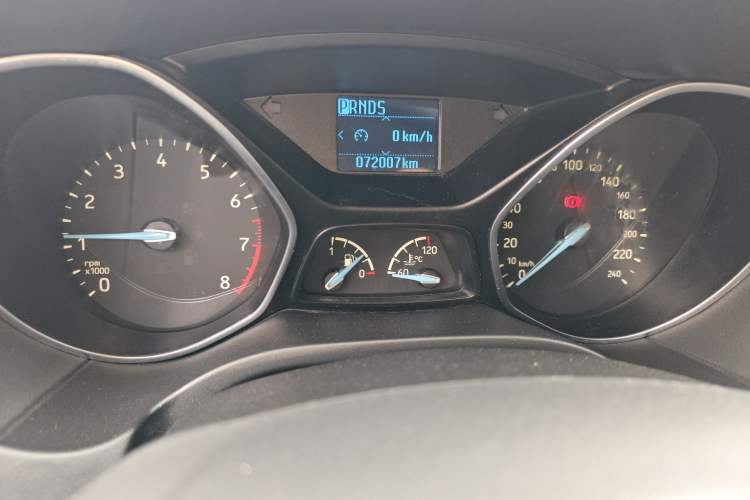 Used Ford Focus 2015 Hatchback 1.6L Automatic Fashion Edition Instrument Cluster