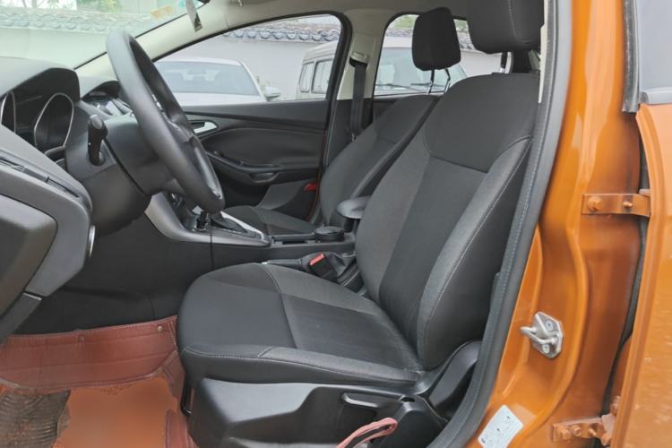 Used Ford Focus 2015 Hatchback 1.6L Automatic Comfort Model Left Front Seat