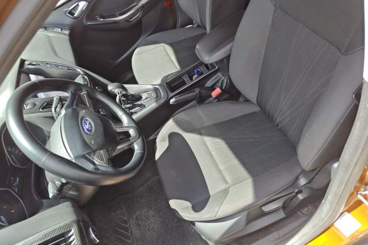 Used Ford Focus 2015 Hatchback 1.6L Automatic Comfort Model Left Front Seat