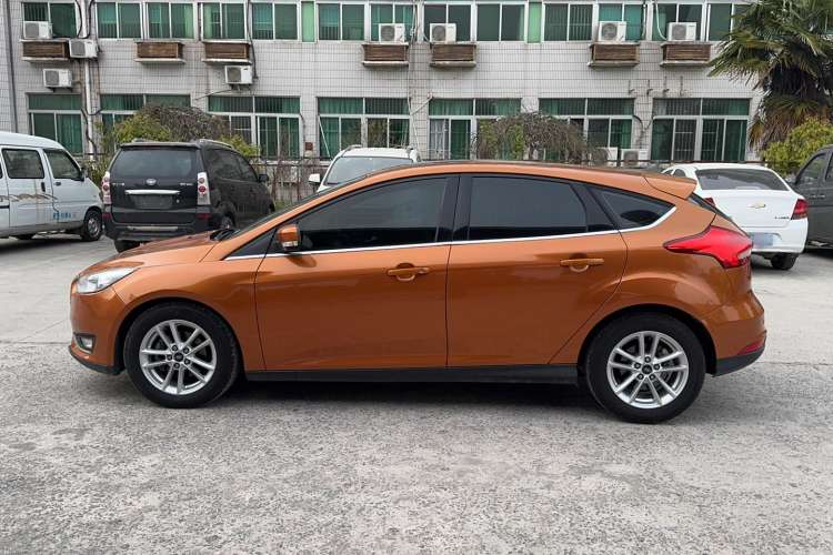 Used Ford Focus 2015 Hatchback EcoBoost 180 Automatic Elite Model Left Side