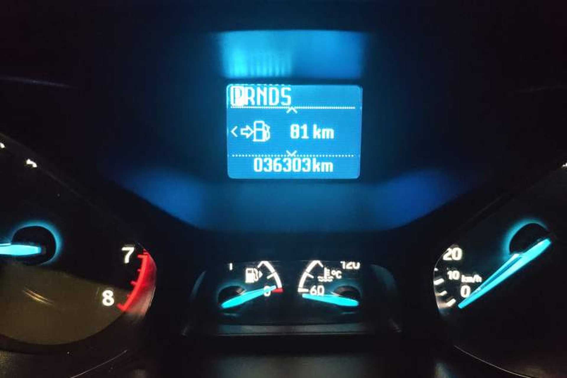 Used Ford Focus 2015 Hatchback 1.6L Automatic Fashion Edition Odometer Close Up