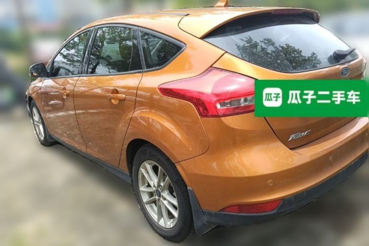 Used Ford Focus 2015 Hatchback 1.6L Automatic Fashion Edition Rear Left 45 Deg