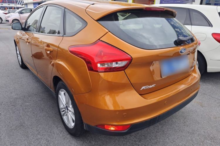 Used Ford Focus 2015 Hatchback 1.6L Automatic Fashion Edition Rear Left 45 Deg