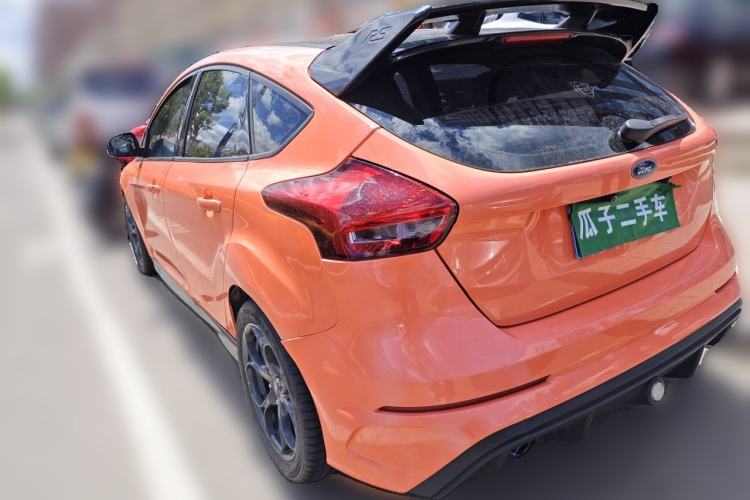 Used Ford Focus 2015 Hatchback 1.6L Automatic Comfort Model Rear Left 45 Deg