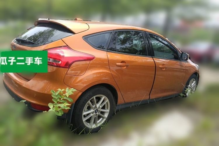 Used Ford Focus 2015 Hatchback 1.6L Automatic Fashion Edition Rear Right 45 Deg