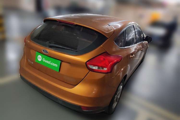 Used Ford Focus 2015 Hatchback 1.6L Automatic Comfort Model Rear Right 45 Deg