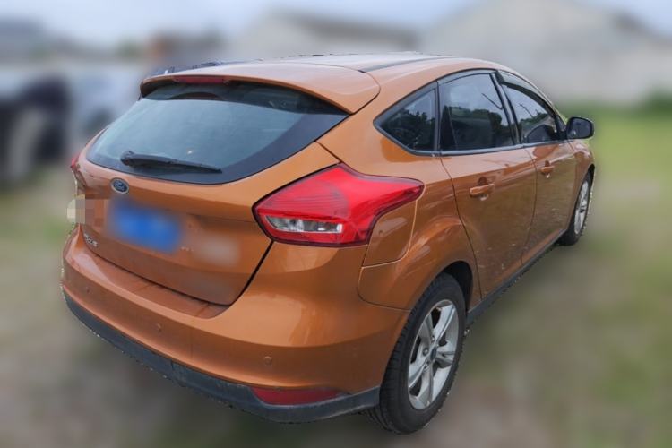 Used Ford Focus 2015 Hatchback 1.6L Automatic Comfort Model Rear Right 45 Deg