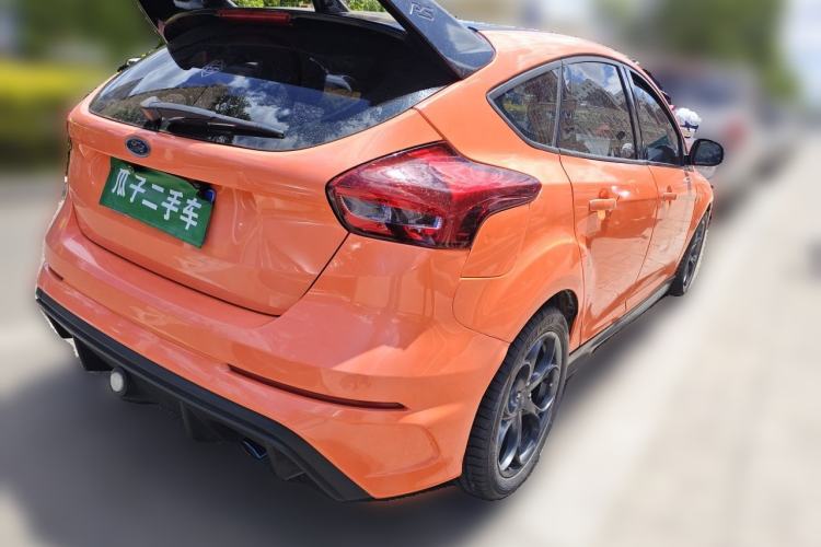 Used Ford Focus 2015 Hatchback 1.6L Automatic Comfort Model Rear Right 45 Deg