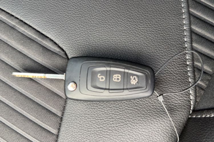 Used Ford Focus 2015 Hatchback EcoBoost 180 Automatic Elite Model Vehicle Key