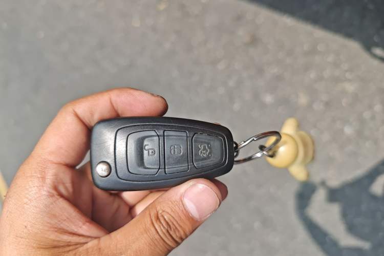 Used Ford Focus 2015 Hatchback 1.6L Automatic Comfort Model Vehicle Key