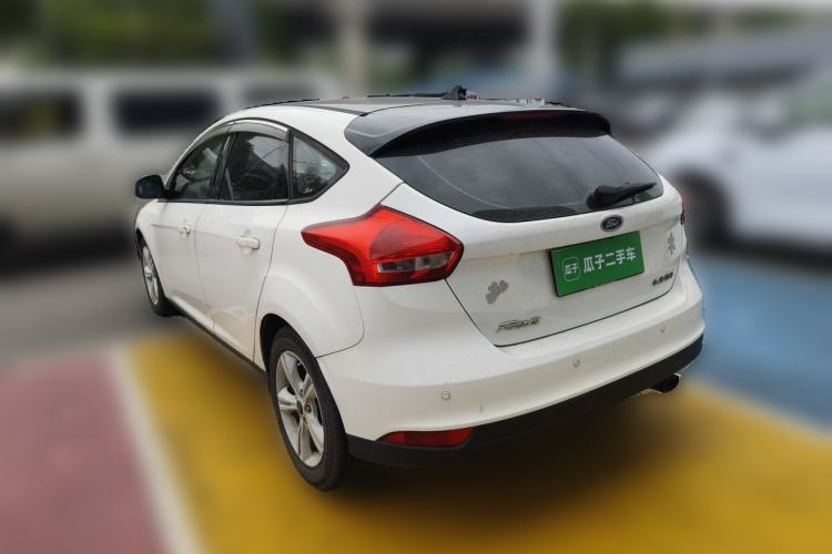 Used Ford Focus 2015 Hatchback 1.6L Automatic Comfort Model Rear Left 45 Deg