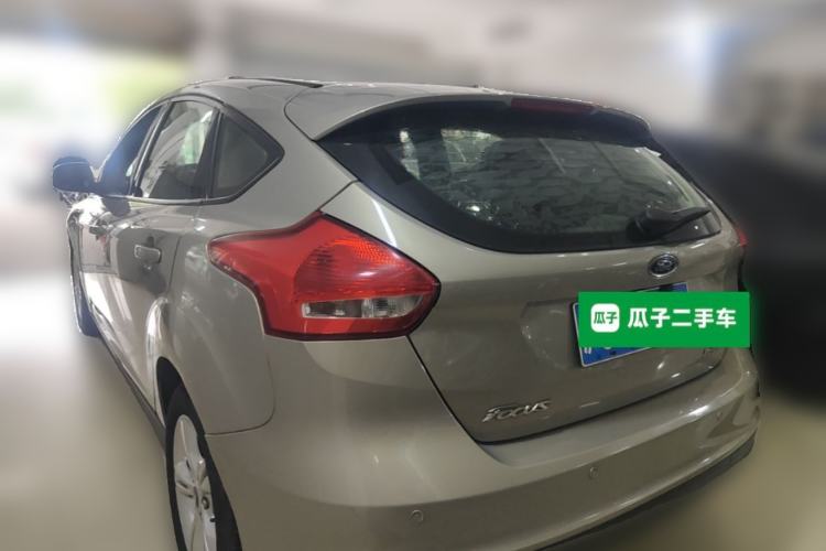Used Ford Focus 2015 Hatchback 1.6L Automatic Comfort Model Rear Left 45 Deg