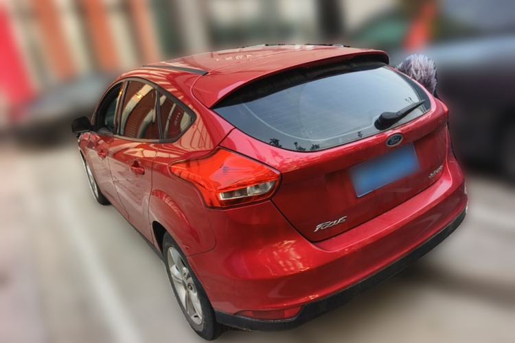 Used Ford Focus 2015 Hatchback 1.6L Automatic Comfort Model Rear Left 45 Deg