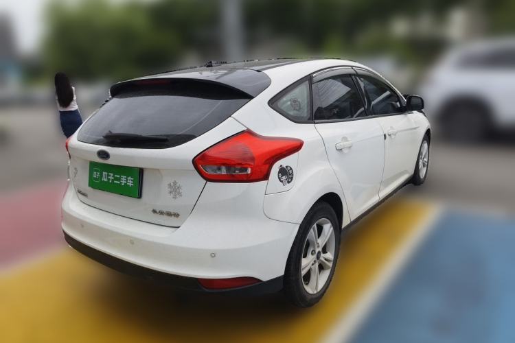 Used Ford Focus 2015 Hatchback 1.6L Automatic Comfort Model Rear Right 45 Deg
