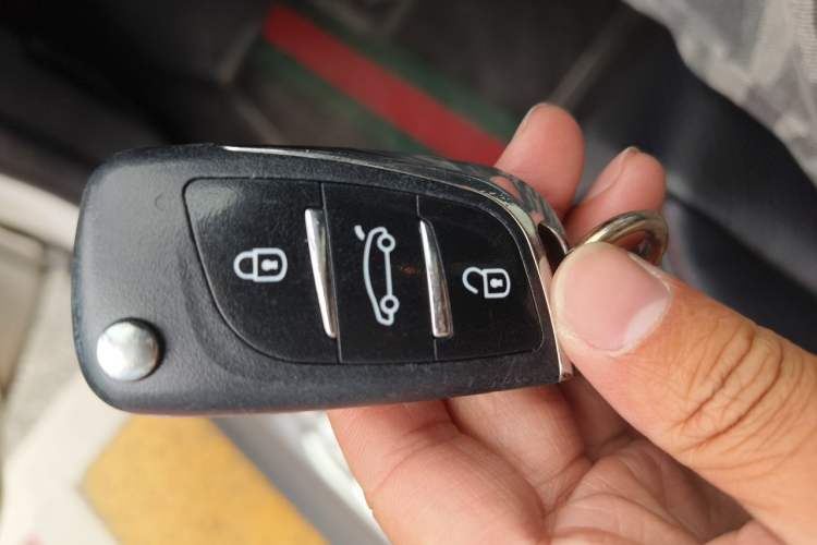Used Ford Focus 2015 Hatchback 1.6L Automatic Comfort Model Vehicle Key